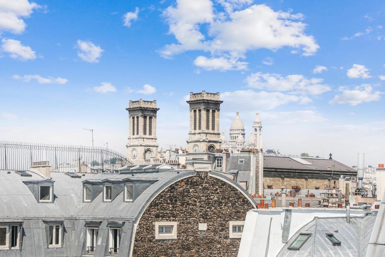 Artists' Studio On The Roofs Of Montmartre - Welkeys Apartment Paris Exterior photo